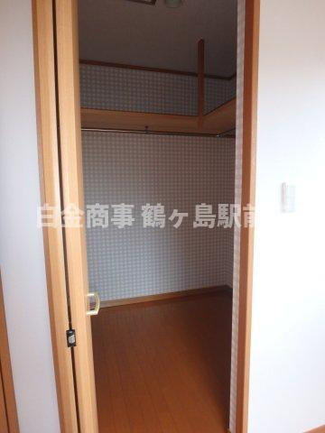 坂戸市にっさい花みず木中古戸建の収納