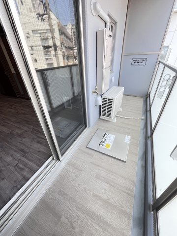 大阪市都島区高倉町１丁目の賃貸マンションのバルコニー