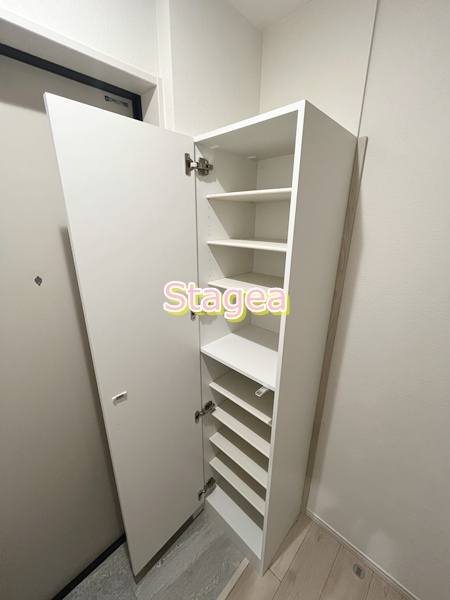 GLYCINEの玄関