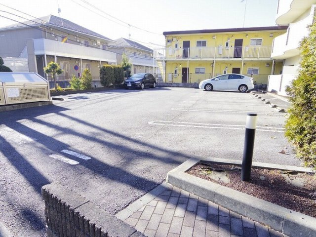 パークヒル春日の駐車場|駐車場