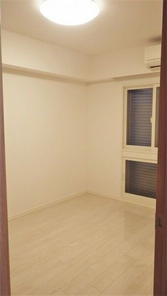 プレミスト広瀬町の寝室