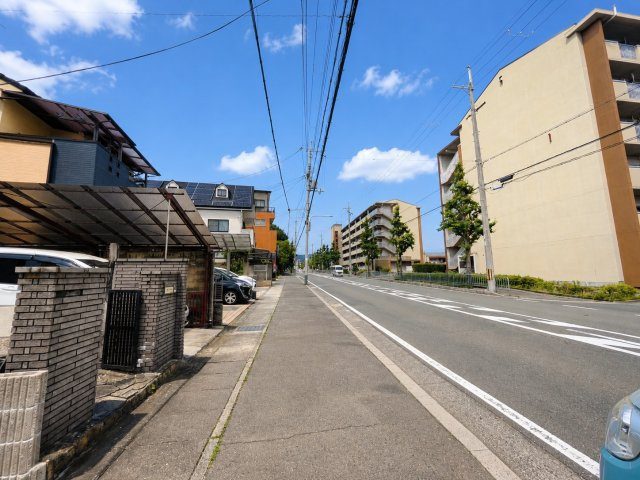 勧修寺西栗栖野町