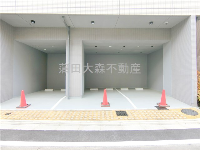 RESIDENCE大鳥居の駐車場|敷地内平置き駐車場　空き状況等詳細はお問合せください。