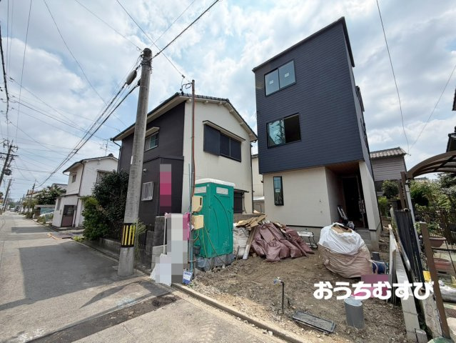 守山区鳥羽見208①(全1棟)の前面道路含む現地写真