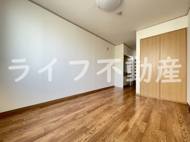 エステートピアE.V.Oの居間・リビング|居間です