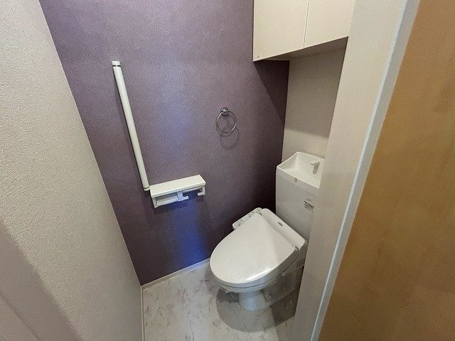 ラックフィールドＢのトイレ|シンプルで使いやすいトイレです
