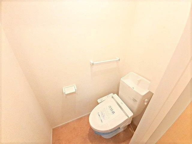 ラ・コリーヌのトイレ|落ち着いたトイレです
