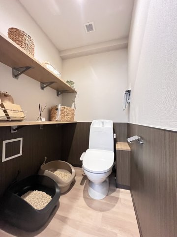 大阪市都島区高倉町１丁目の賃貸マンションのトイレ