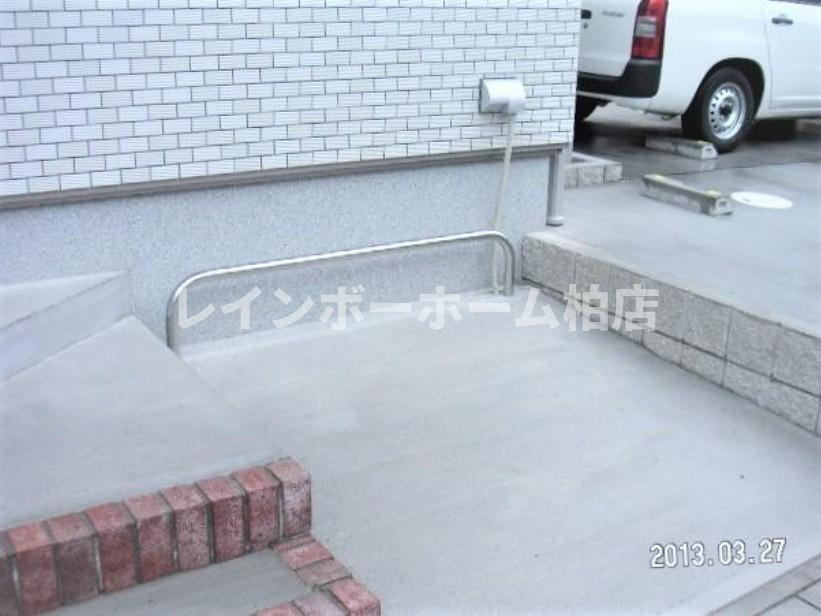 仲介手数料（賃料の1.10ヵ月）の50％OFF対象物件！のその他共用部分|駐輪スペースです