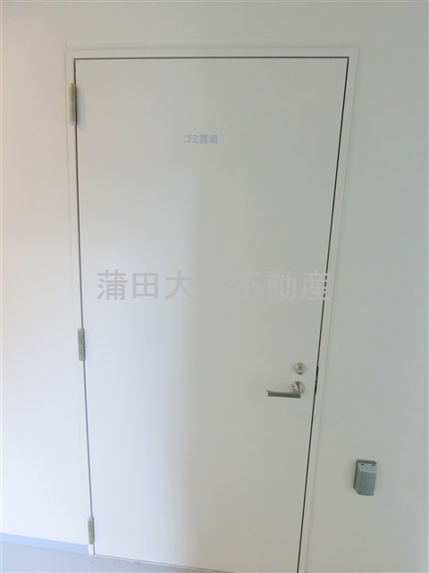 RESIDENCE大鳥居のその他共用部分|曜日時間関係なくゴミ出し可能な敷地内ゴミ捨て場！