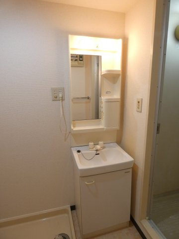 東所沢セントラルハイツの洗面所|別室参考写真になります。