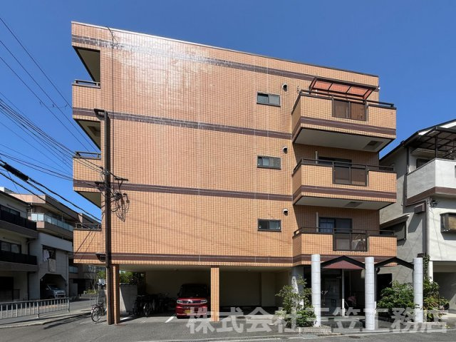 エストシャルダン西口