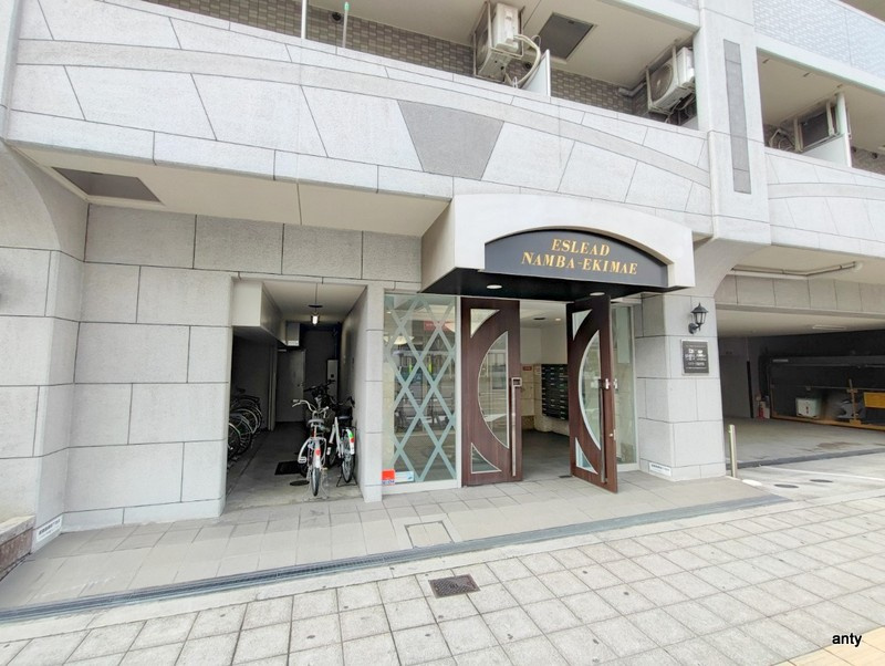 エスリード難波駅前　仲介手数料無料のエントランス