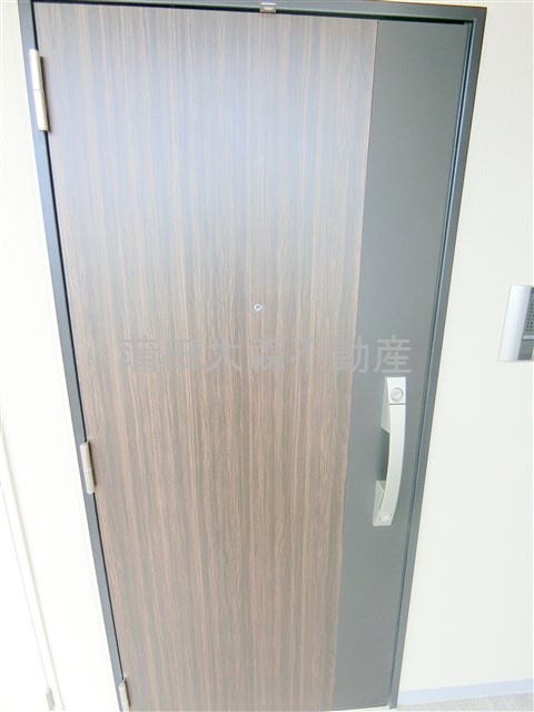 RESIDENCE大鳥居の玄関