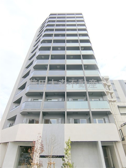RESIDENCE大鳥居の外観|2023年2月築　RC鉄筋コンクリート造地上14階建て1K～1LDK総戸数99戸　コワーキングラウンジ付高級賃貸マンション　東京都大田区東糀谷1丁目　京急空港線大鳥居駅最寄り