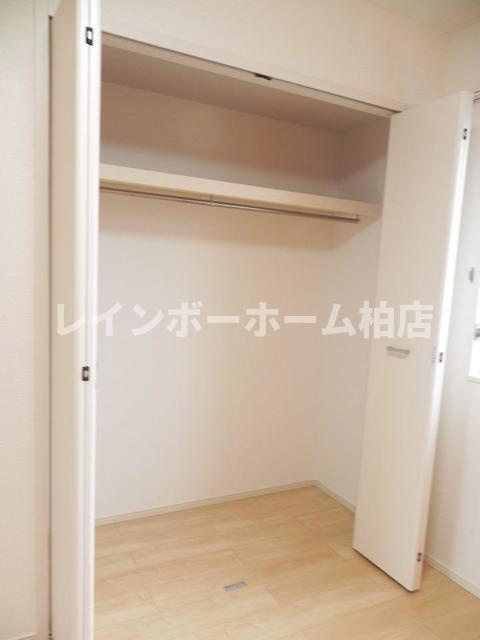 仲介手数料（賃料の1.10ヵ月）の50％OFF対象物件！の収納