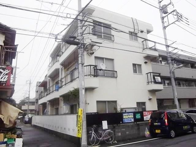 本八幡サンローズの外観