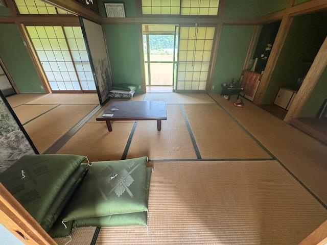 鳥取市河原町釜口中古戸建の和室