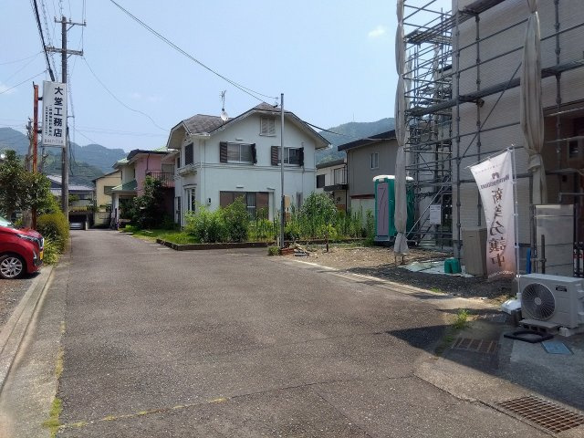 売新築戸建　静岡市葵区北２丁目の前面道路含む現地写真
