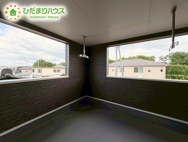 郡山市大槻町第39　新築戸建　3号棟のバルコニー|広いインナーバルコニーは、ランドリースペースだけでなく、椅子を置いて風にあたりながら読書なんていかがでしょうか(^^♪