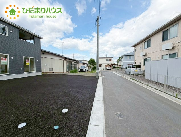 郡山市大槻町第39　新築戸建　3号棟の前面道路含む現地写真|スーパー至近で、お買い物に便利な立地です(#^^#)