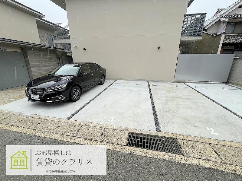 桂ドミールの駐車場