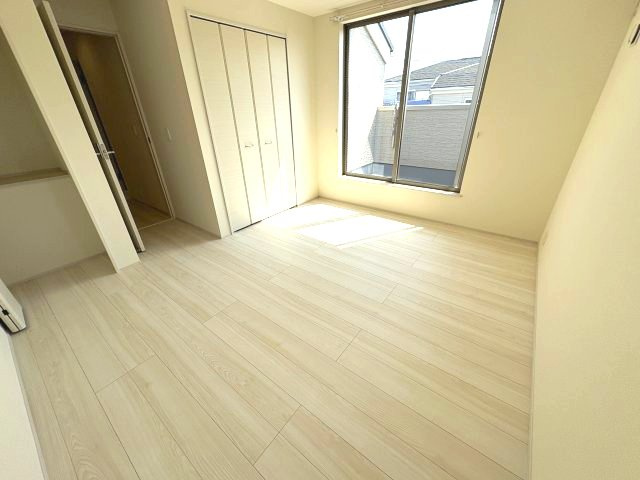川口市柳崎　中古戸建の洋室|3階洋室