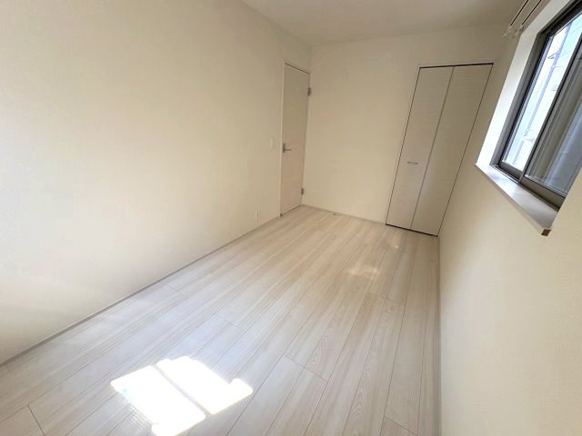 川口市柳崎　中古戸建の洋室|1階洋室