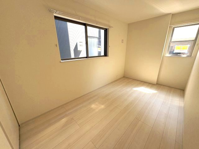 川口市柳崎　中古戸建の洋室|1階洋室