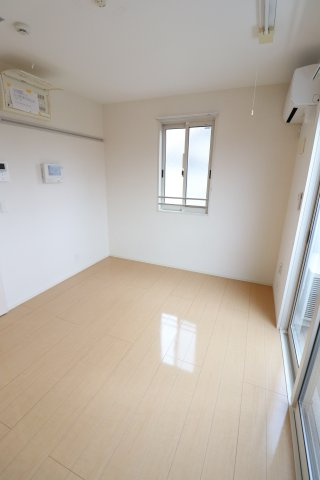 ヒルトップUの玄関