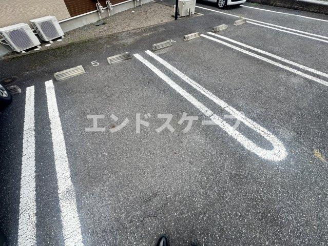 プメハナの駐車場|高崎、前橋のお部屋探しはエンドスケープまで！お客様の理想お聞かせ下さい♪