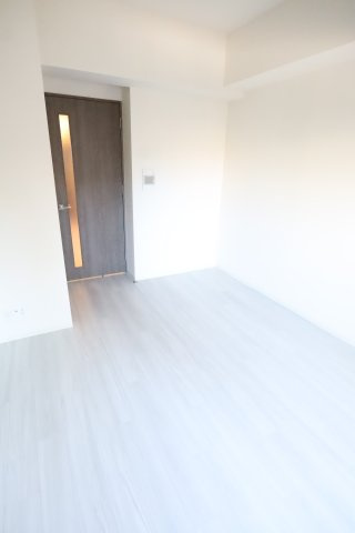 大阪市都島区中野町４丁目の賃貸マンションの寝室