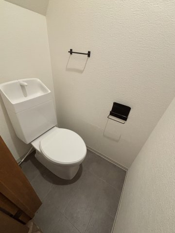 【トイレ】