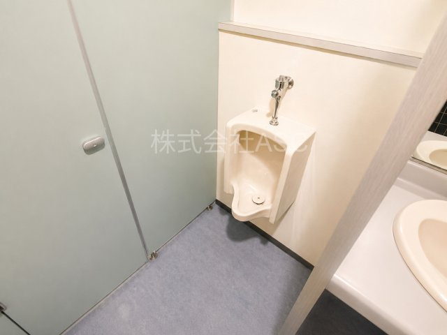 アドバンス東天満ビル（テナント）のトイレ