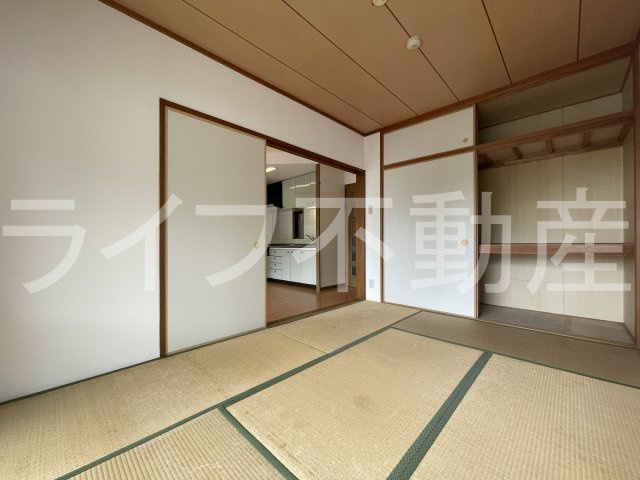 グランビュー山手の和室