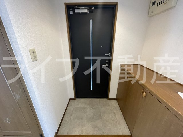 グランビュー山手の玄関