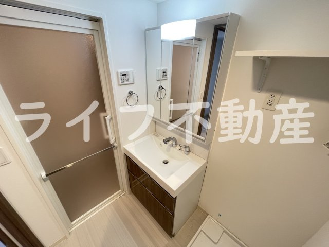 BO BEDRE MIKURIYAの独立洗面台|独立洗面台、朝の身支度には欠かせません