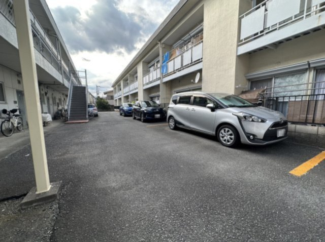 カーサ・キシの駐車場