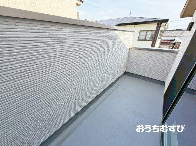春日井市朝宮公園II(残1棟)のバルコニー