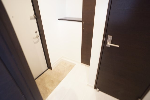 GRANDTIC RESIDENCE 宝塚の玄関