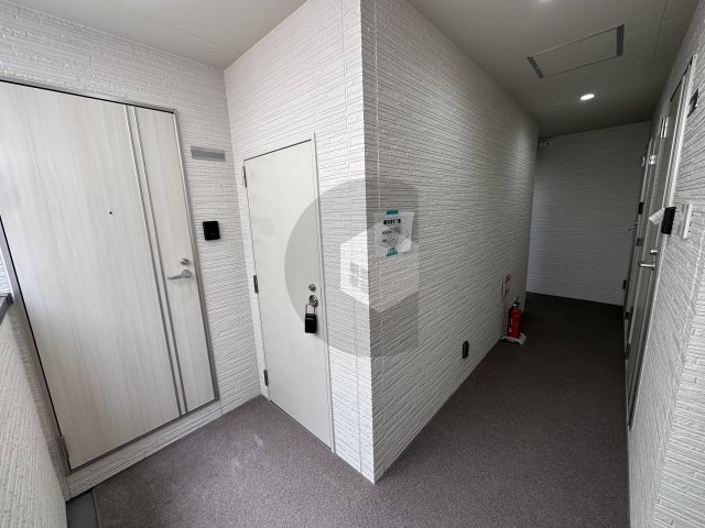 クリエオーレ衣摺1のロビー