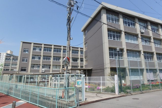 名谷6団地25号棟の周辺|竜が台中学校