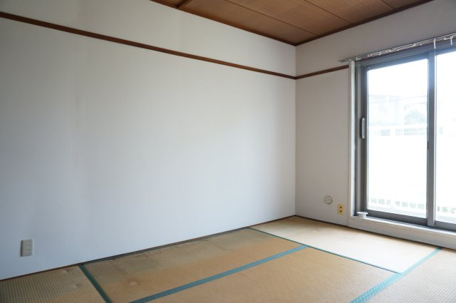 名谷6団地25号棟の和室|和室約6帖