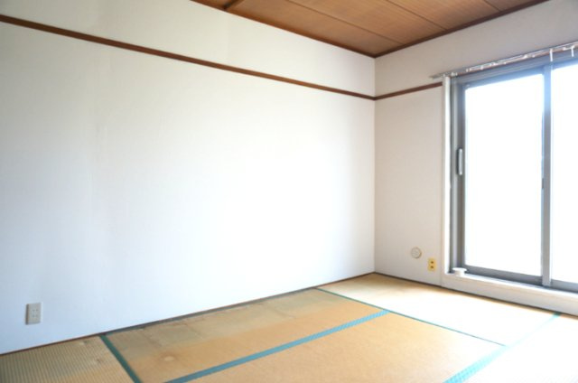 名谷6団地25号棟の和室|和室約6帖