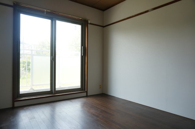 名谷6団地25号棟の洋室|洋室約4.5帖