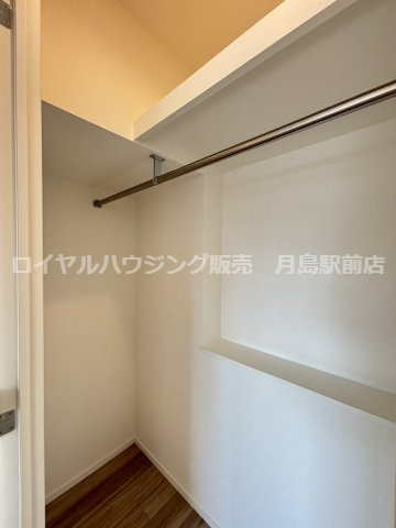 ☆8帖寝室のウォークインクローゼット☆