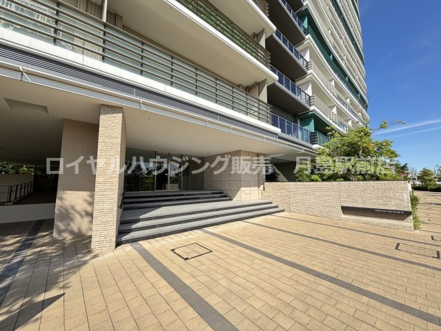 ☆晴海ふ頭公園側のメインエントランス☆