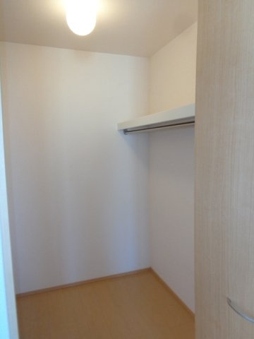エミネンス手城　B棟の収納