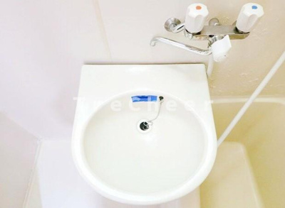 【洗面所】 | ロイヤルハイツ