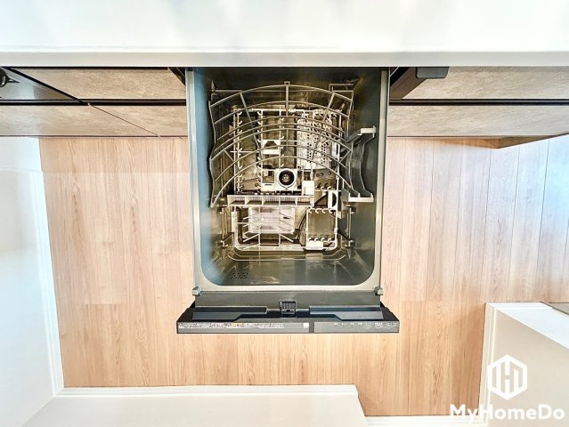 ソレーユベルテ橦木のキッチン|手洗い不要で時短＆節水！忙しい毎日に嬉しい食洗機完備